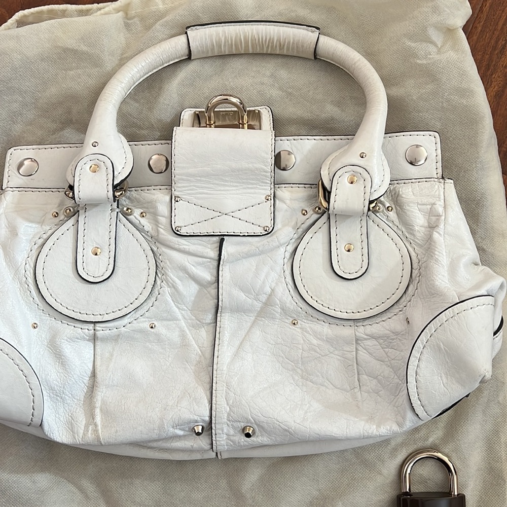 💯 Authentic Chloe - Picture 4 of 6